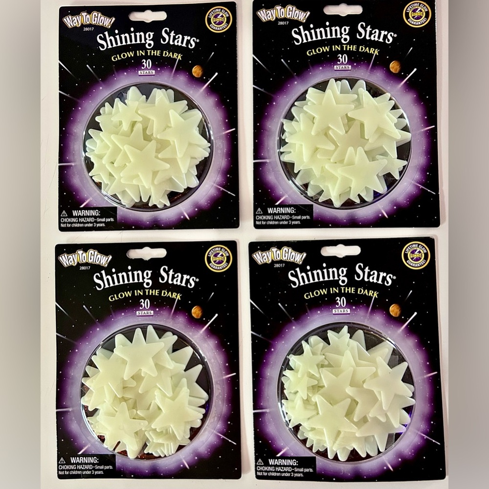 4 packs of 30 Way To Glow Shining Stars Glow in the Dark NEW